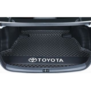 Elegant Car Trunk Mat with PVC Material and Decorative Embroidered Pattern